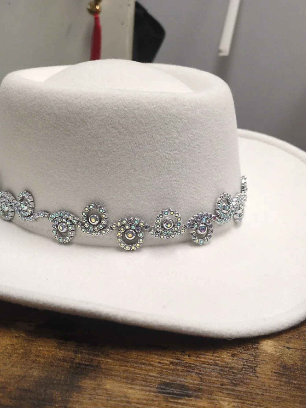 Crystal-Embellished White Wool Felt Cowboy Hat